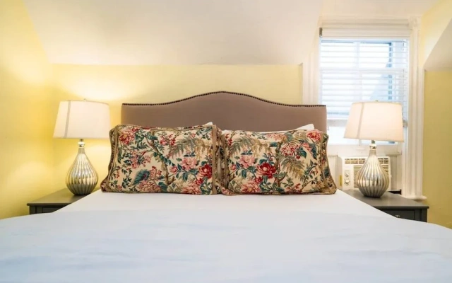 Newly Renovated Rino Retreat
