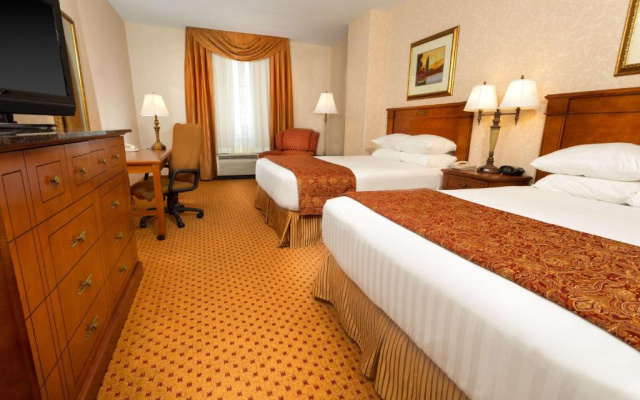 Drury Inn & Suites Sikeston, MO
