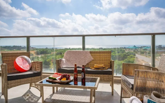 Panoramic Sea Views Coastal Escape by Sea N' Rent