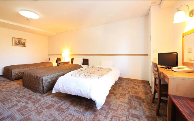 Chofu Urban Hotel