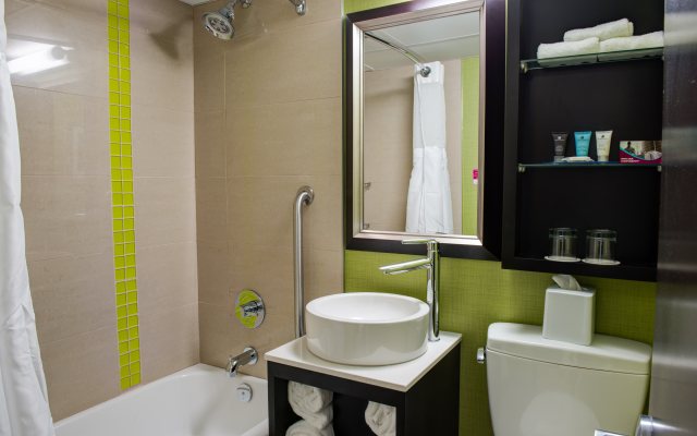 Crowne Plaza Kitchener-Waterloo by IHG