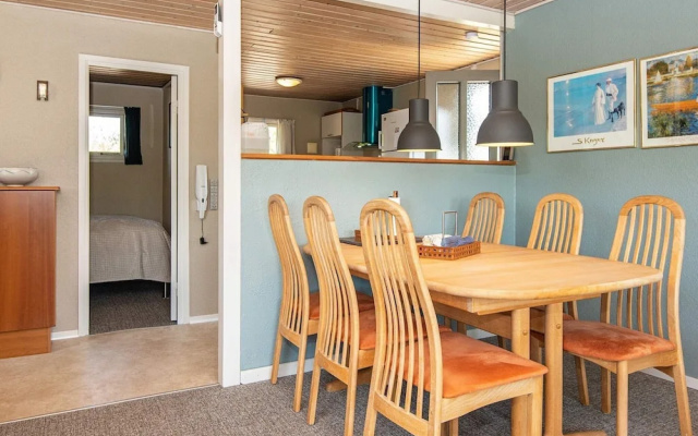 6 Person Holiday Home in Hemmet