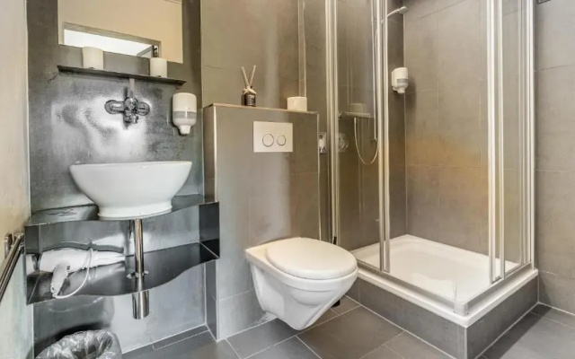 feRUS Hotel