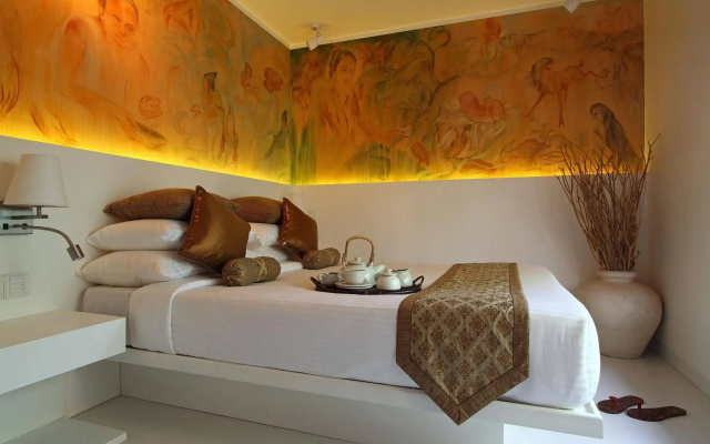 Le Sutra Hotel