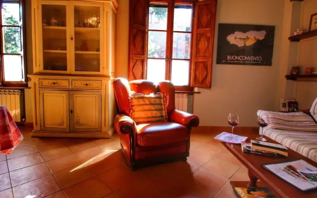 Attractive Farmhouse in Montalcino With Terrace