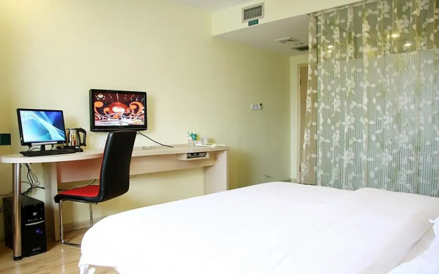 Youcheng Hotel