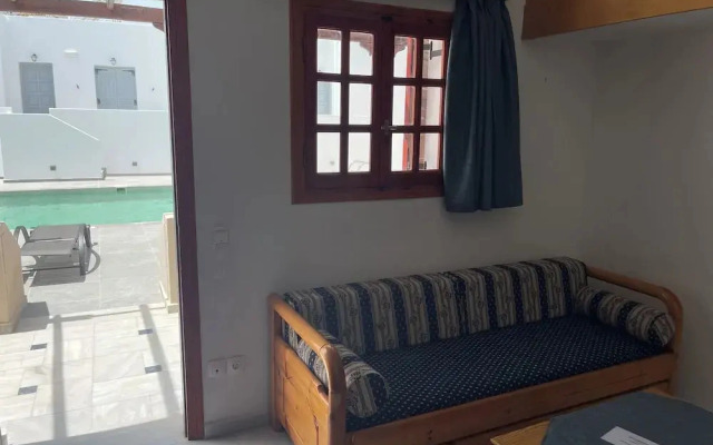 Tarelis Beach Apartments & Studios