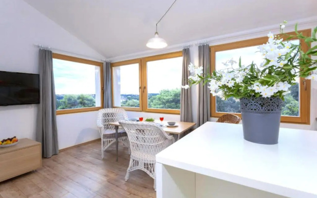 STUDIO Sea View Borik