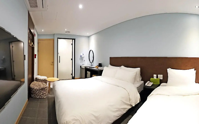 Hotel Millhaus Shinchon
