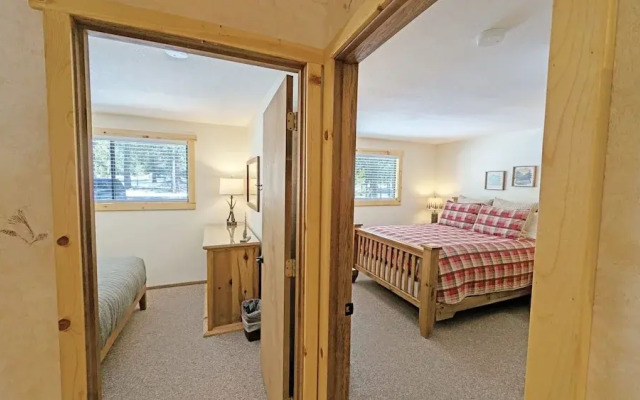 Pine Needle 2 4 Bedroom Condo