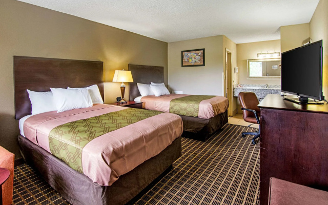 Brentwood Inn & Suites