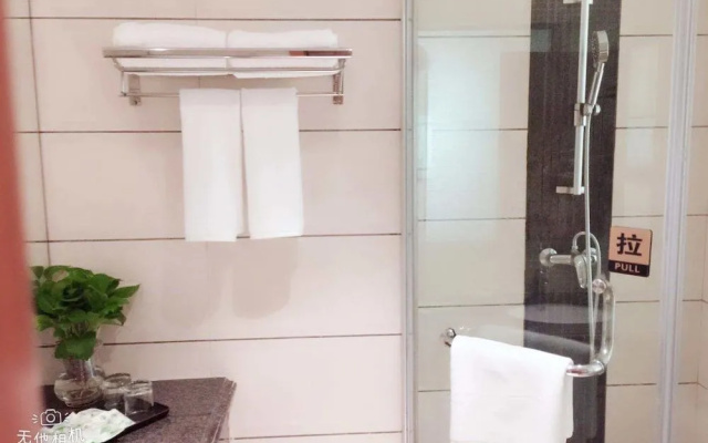 Guangzhou Zhuozun Jinsha Hotel