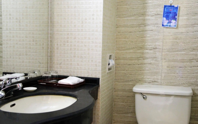ibis Guilin Railway Station hotel