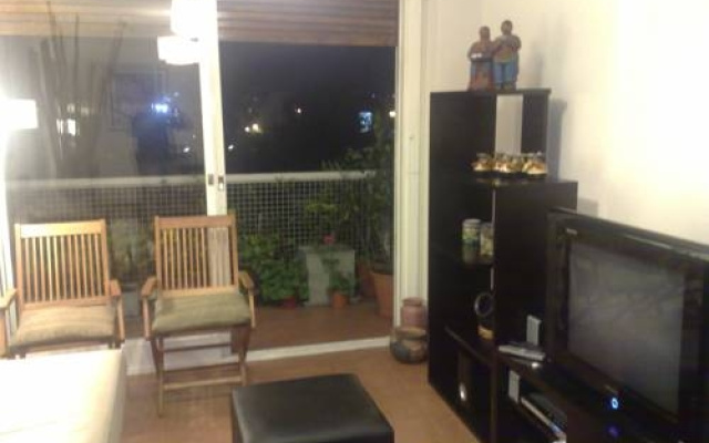 Urban Mexican Apartment