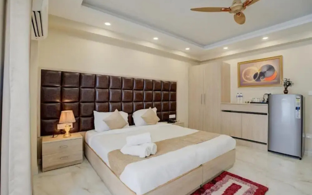The Paras Studio Serviced Apartments