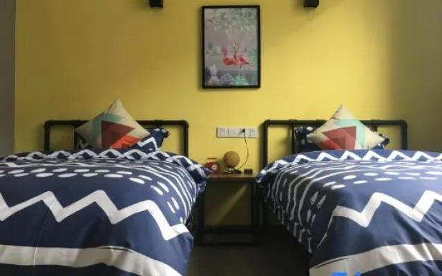 Siguniang Mountain Xidu International Youth Hostel