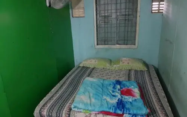 Myitta Yeik Guest House-Burmese Only