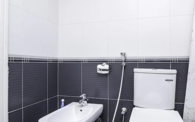 OYO Home 164 2BHK Lake View