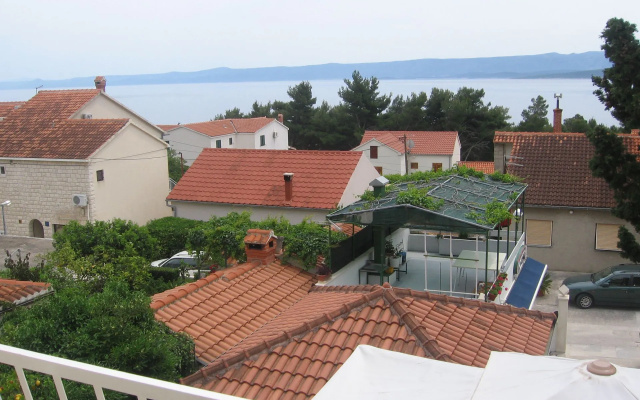 Studio apartment Mini - parking: SA1 Bol, Island Brac