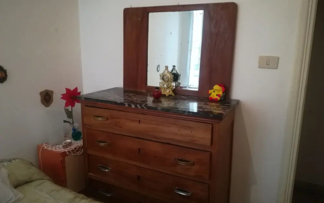 Vintage old Apartment in Castel di Tora