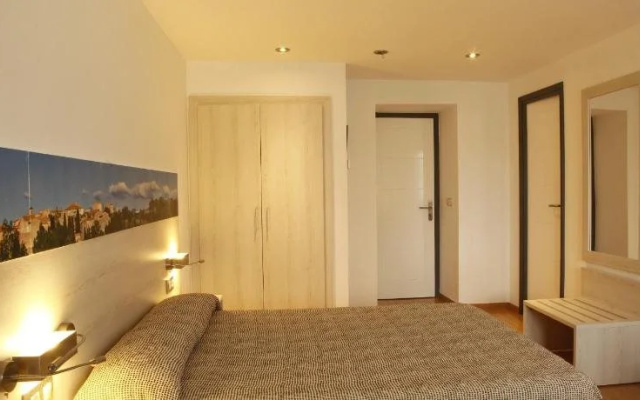 Hotel Canet
