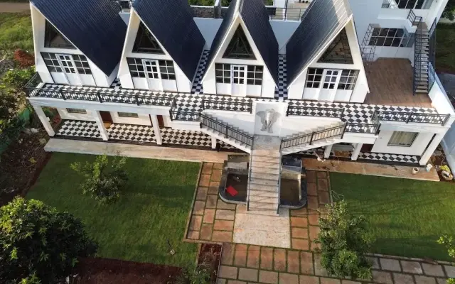 The Novel Holiday Resorts