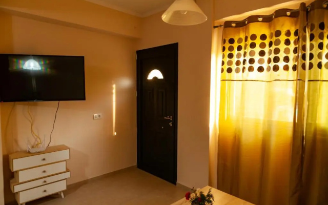 Tsoutsis Apartments
