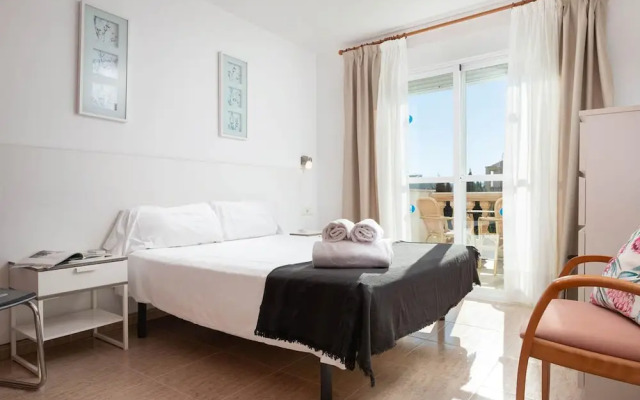 Villa El Olivo With 3 Bedrooms and 3 Bathrooms