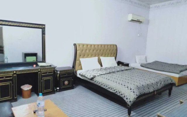 Golden Palace Guest House