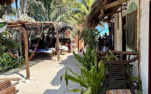 Beach Club Escape Holbox