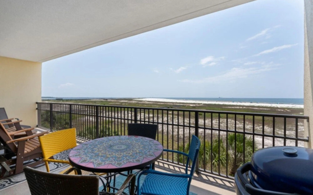 320 Holiday Isle by ACP