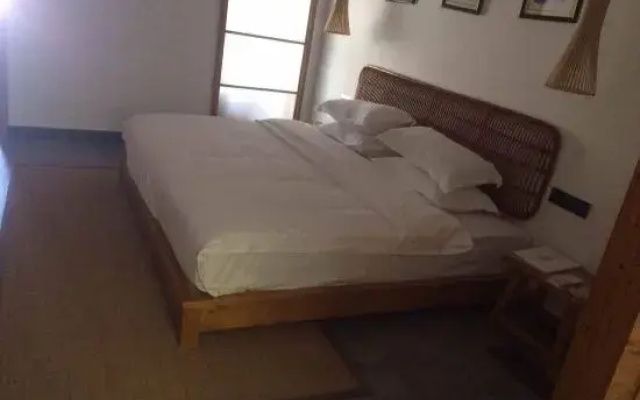 Putuoquan Hot Spring Resort