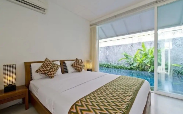 Villa White
