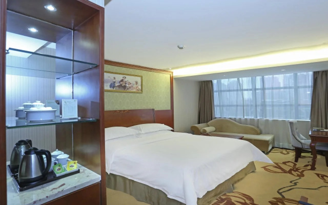 Vienna Hotel (Shantou Exhibition Centre)