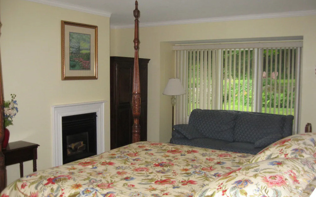 Birch Ridge Inn