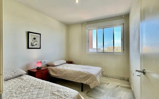 Nice Apartment With Shared Pool