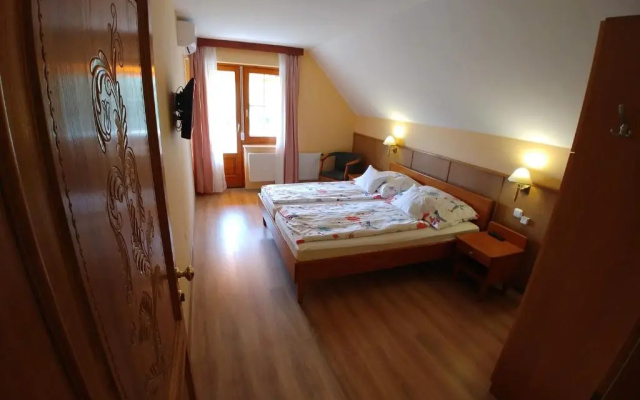 Zöld sziget Apartmanház