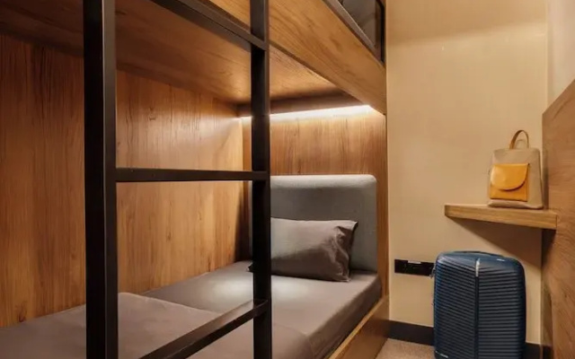 Sleepover - Lima Airport, the only in-terminal sleep pods