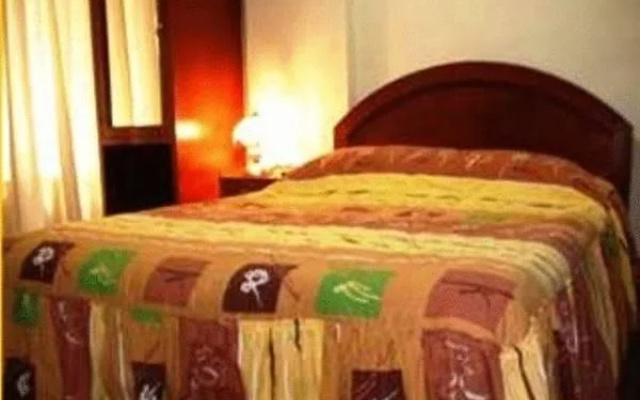 Ollanta Inn