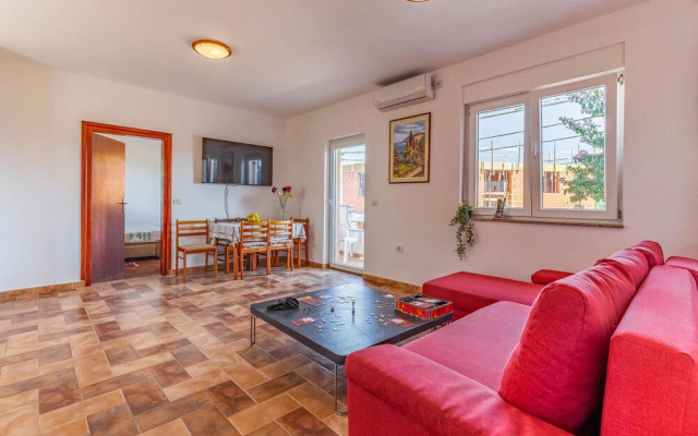 Awesome Apartment in Medulin With Wifi and 2 Bedrooms