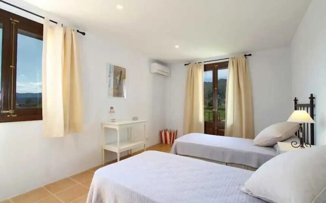 Villa La Vinya