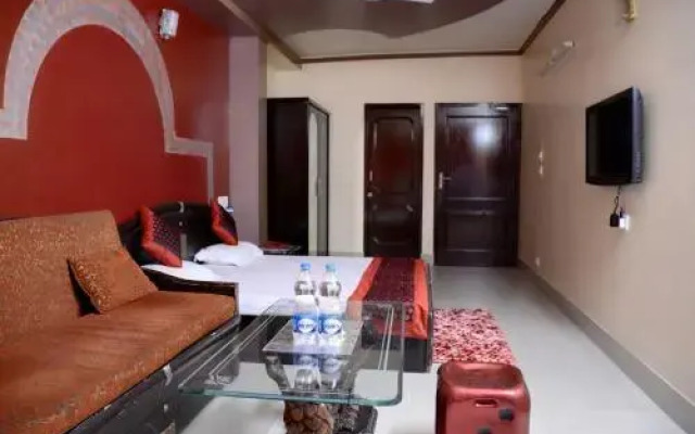 Narang Hotel