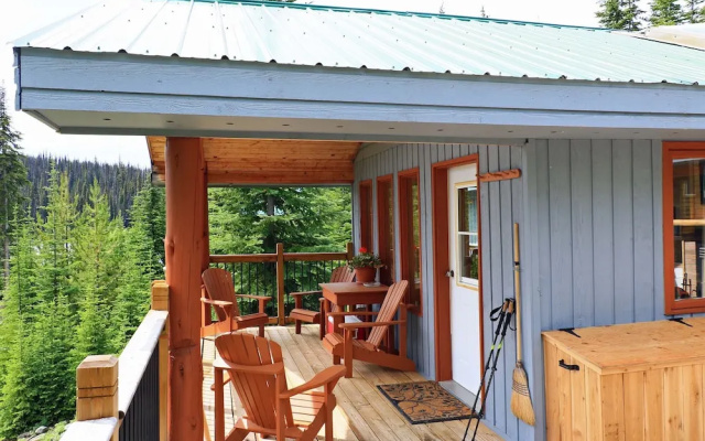 Skitchine Lodge