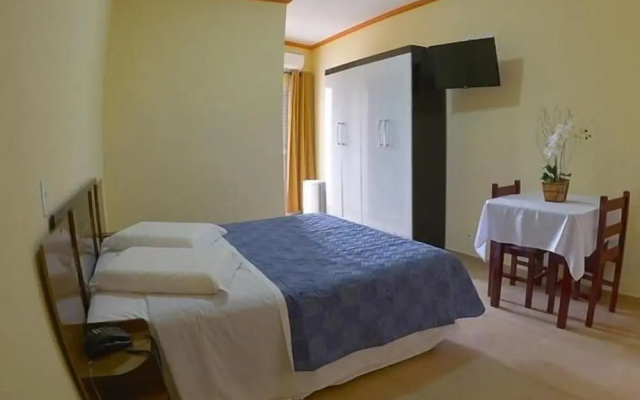 Rohedama Hotel