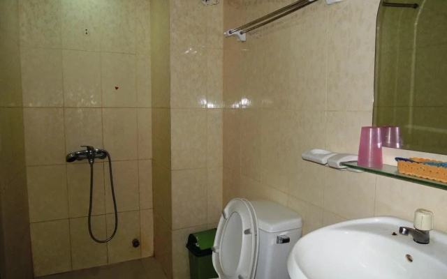 Khanh Hoai Hotel