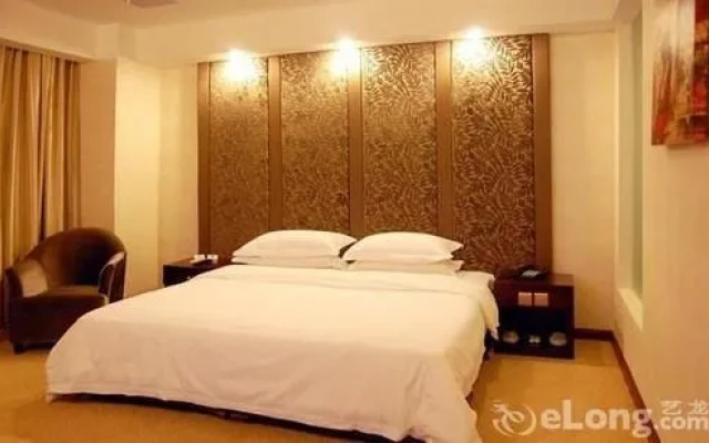 Shanghai Feel Town Hotel