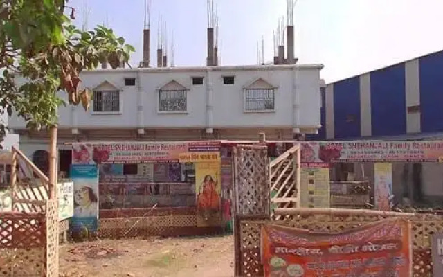 Hotel O  Snenanjali