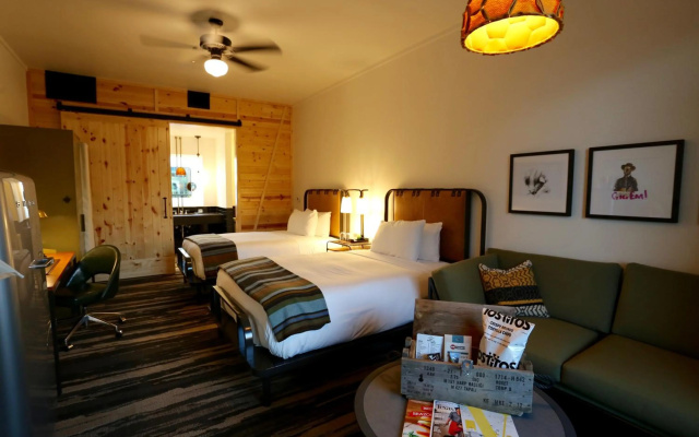 Cavalry Court, by Valencia Hotel Collection