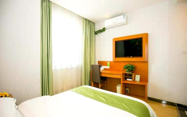Vatica Jiuquan Eastern Bus Station Hotel