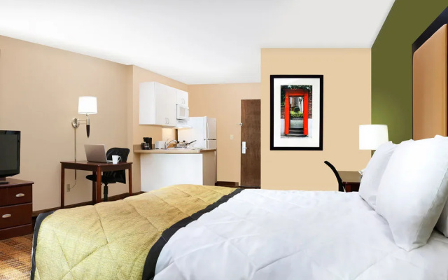 Extended Stay America - Waukesha